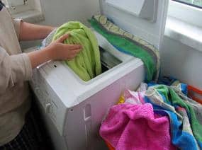 how to place clothes in top load washing machine